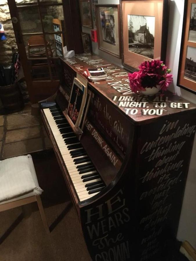 The Crown Inn, Church Enstone Chipping Norton Ngoại thất bức ảnh